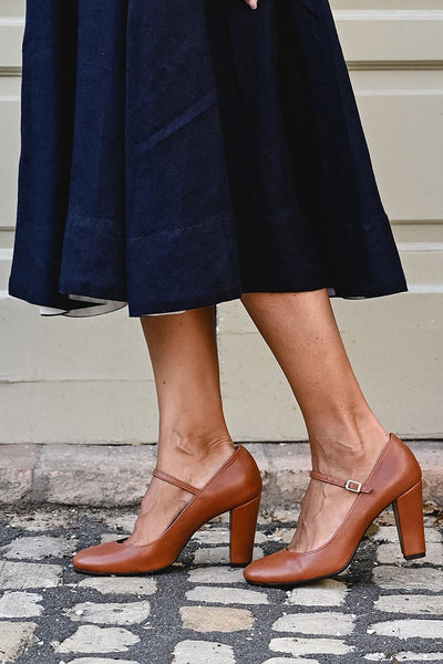 Caella™ | Elegant sandals with straps and a chunky heel, perfect for any occasion