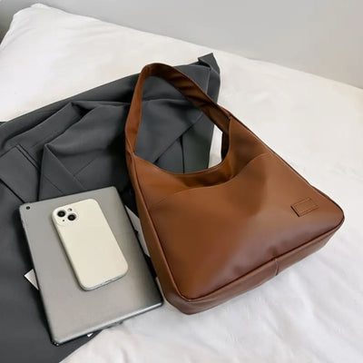 Gloria's Everyday Luxury | Vintage Leather Bag
