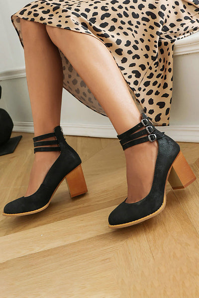 Caa™ | Elegant smooth sandals with ankle strap and chunky heel for a sophisticated look