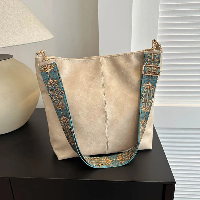 Urok Vintage Chelsea | Leather Shoulder Bag