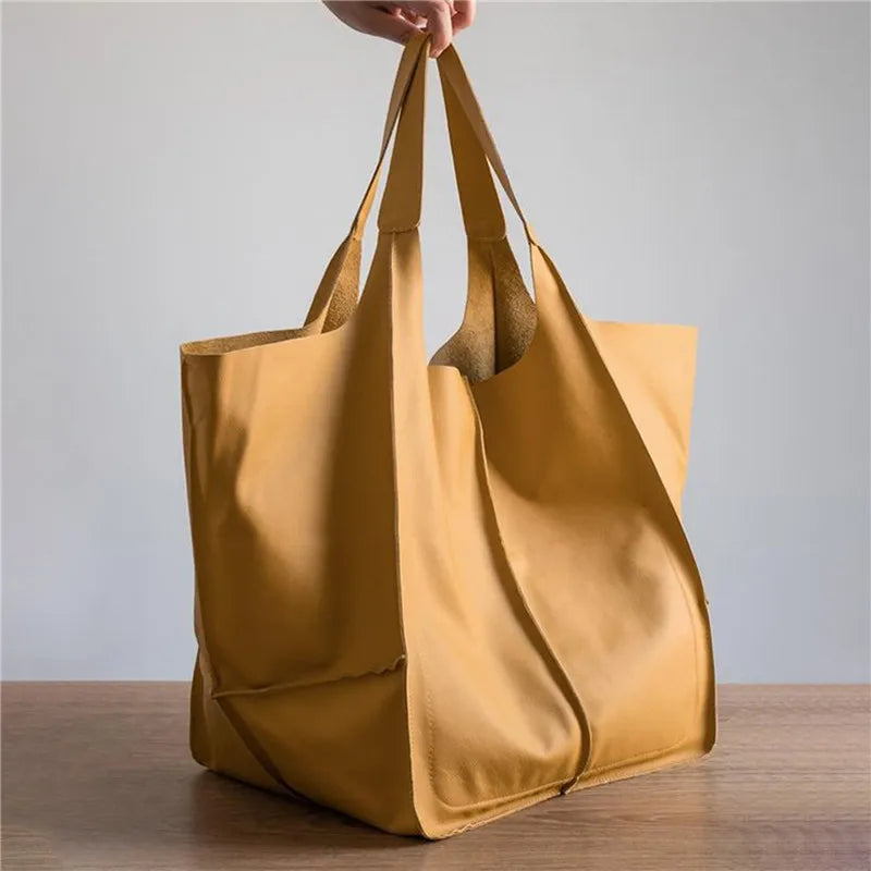 Laura's Timeless Charm | Vintage Leather Bag