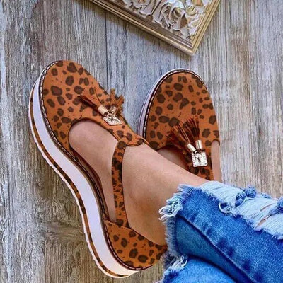 Vella™ - Tassel Platform Flats
